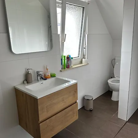 Hai1 - Moderne Mit Einzelzimmer Hainburg